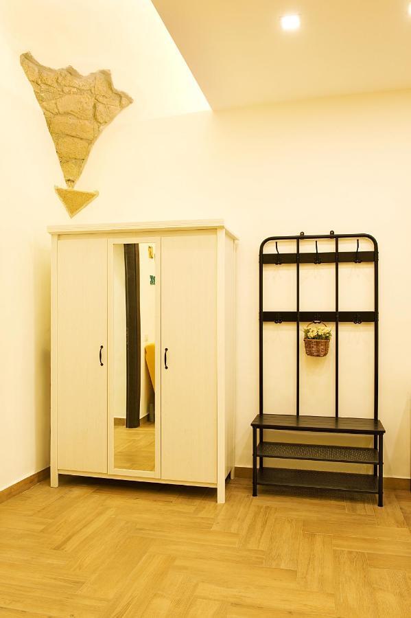 Balconcino Sul Museo Apartment Napoli Bagian luar foto