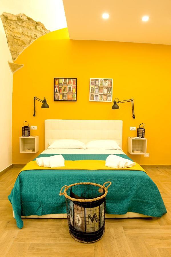 Balconcino Sul Museo Apartment Napoli Bagian luar foto