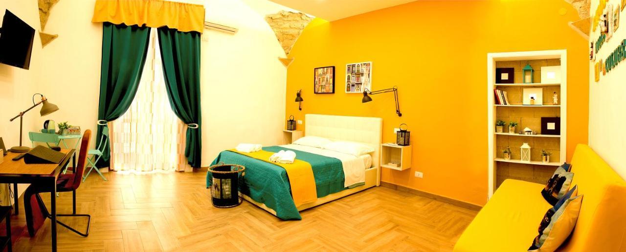 Balconcino Sul Museo Apartment Napoli Bagian luar foto